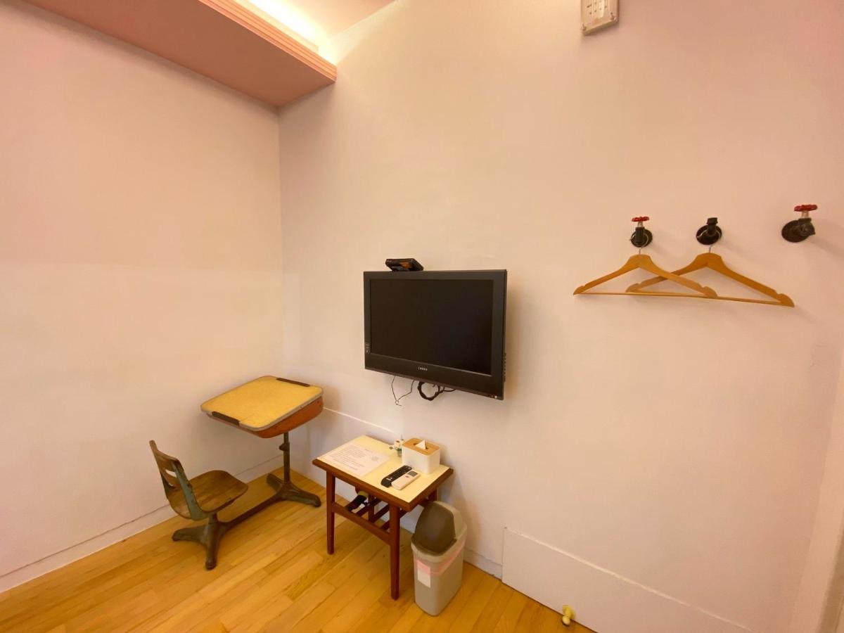Tainan Macarthur Homestay Exterior foto